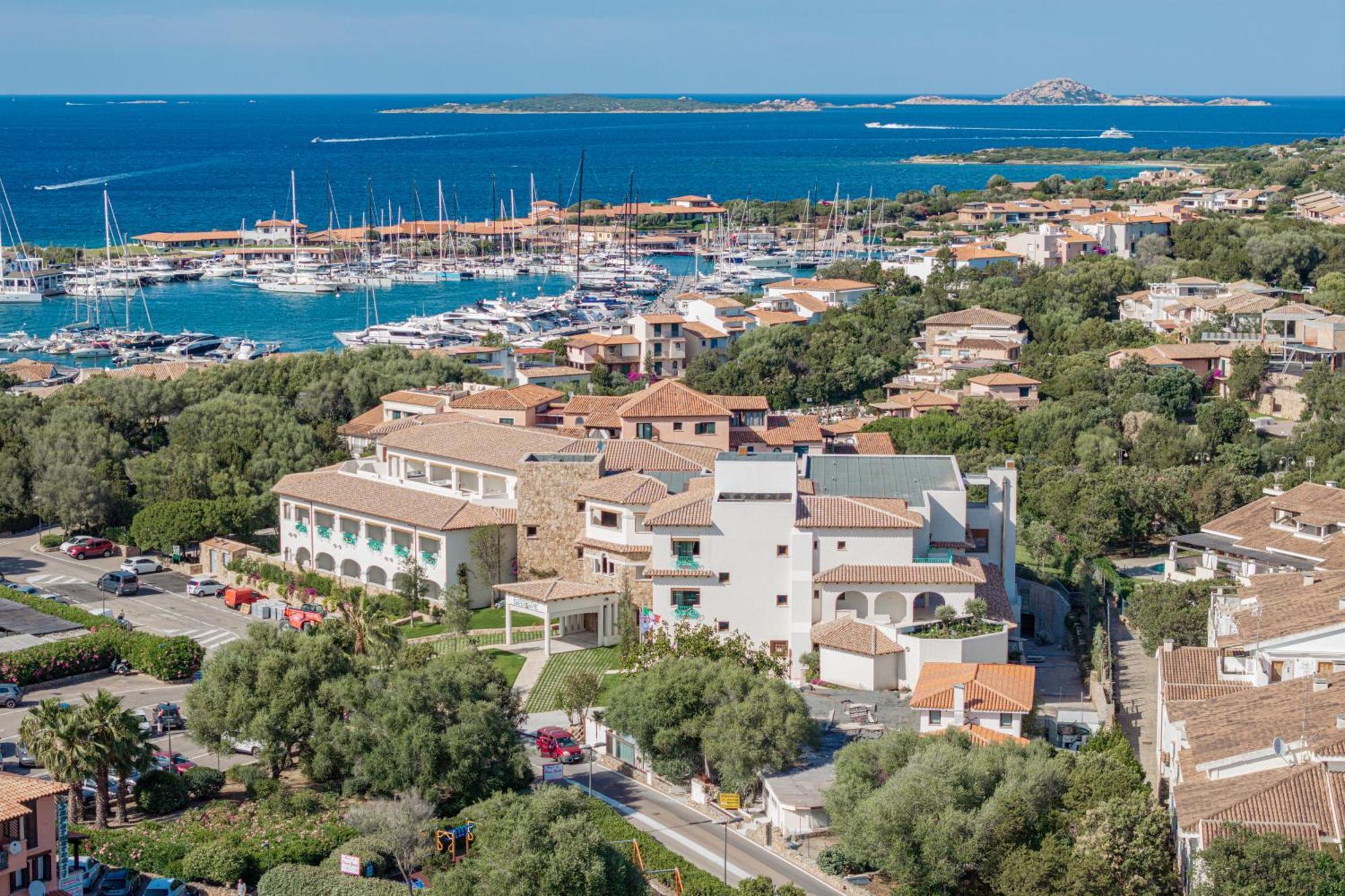 Hotel Sestante Порто Ротондо Екстериор снимка